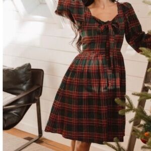 Ivy City Co Green and Red Plaid Long Sleeve Dress